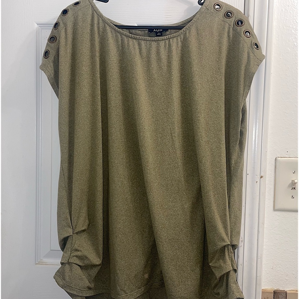 AUW Ruched Side Flattering Blouse w Holes On Sleeves Women Size 2X Casual Top